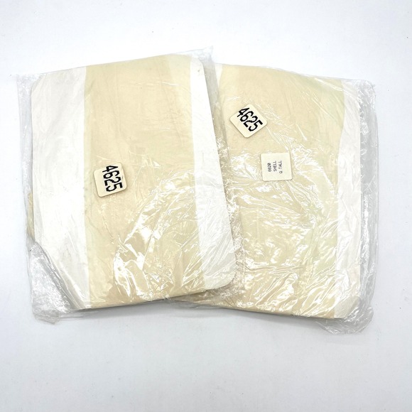 Vintage New Old Stock Women's Hosiery Queen Tall Nylons Shell Cream 4625 Tights - Picture 1 of 2